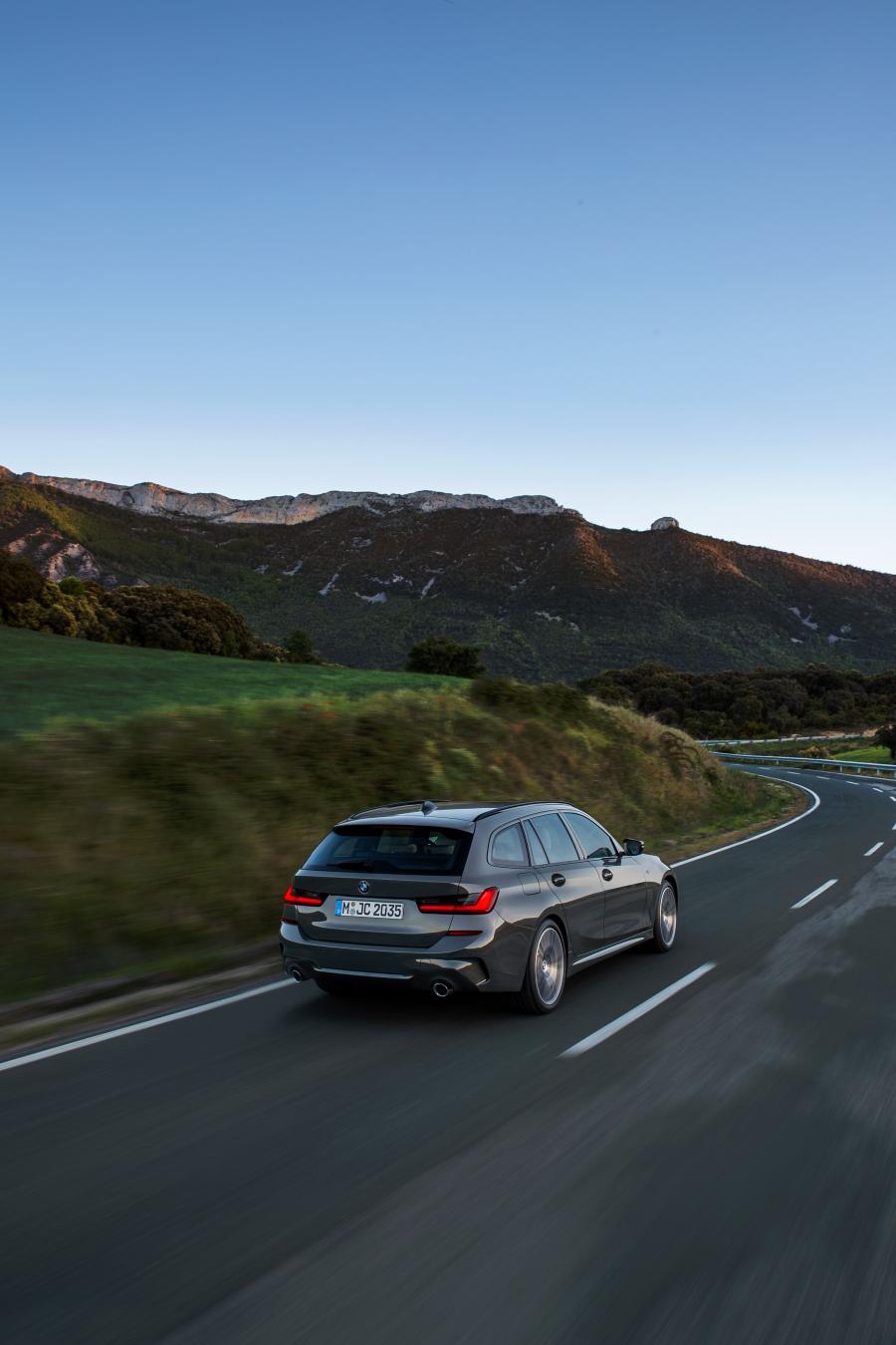  BMW 330i Touring M Sport (G21) 2019 года  (WW) (фото 46 из 93)